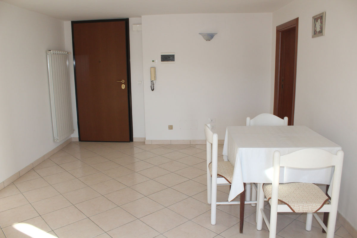 1 Camera da Letto Stanze da Letto, ,2 BathroomsBathrooms,Appartamento - attici - mansarde,In Vendita,1397