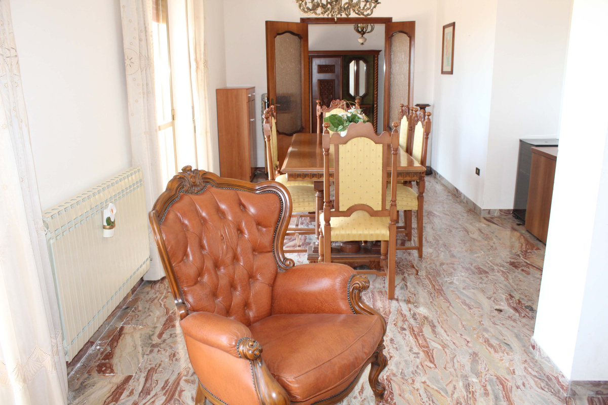 4 Stanze da Letto Stanze da Letto, ,2 BathroomsBathrooms,Appartamento - attici - mansarde,In Vendita,1435