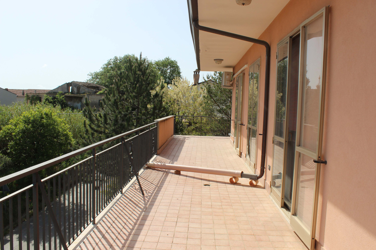 4 Stanze da Letto Stanze da Letto, ,2 BathroomsBathrooms,Appartamento - attici - mansarde,In Vendita,1435