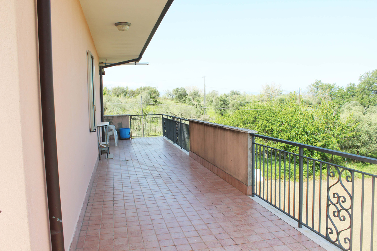 4 Stanze da Letto Stanze da Letto, ,2 BathroomsBathrooms,Appartamento - attici - mansarde,In Vendita,1435