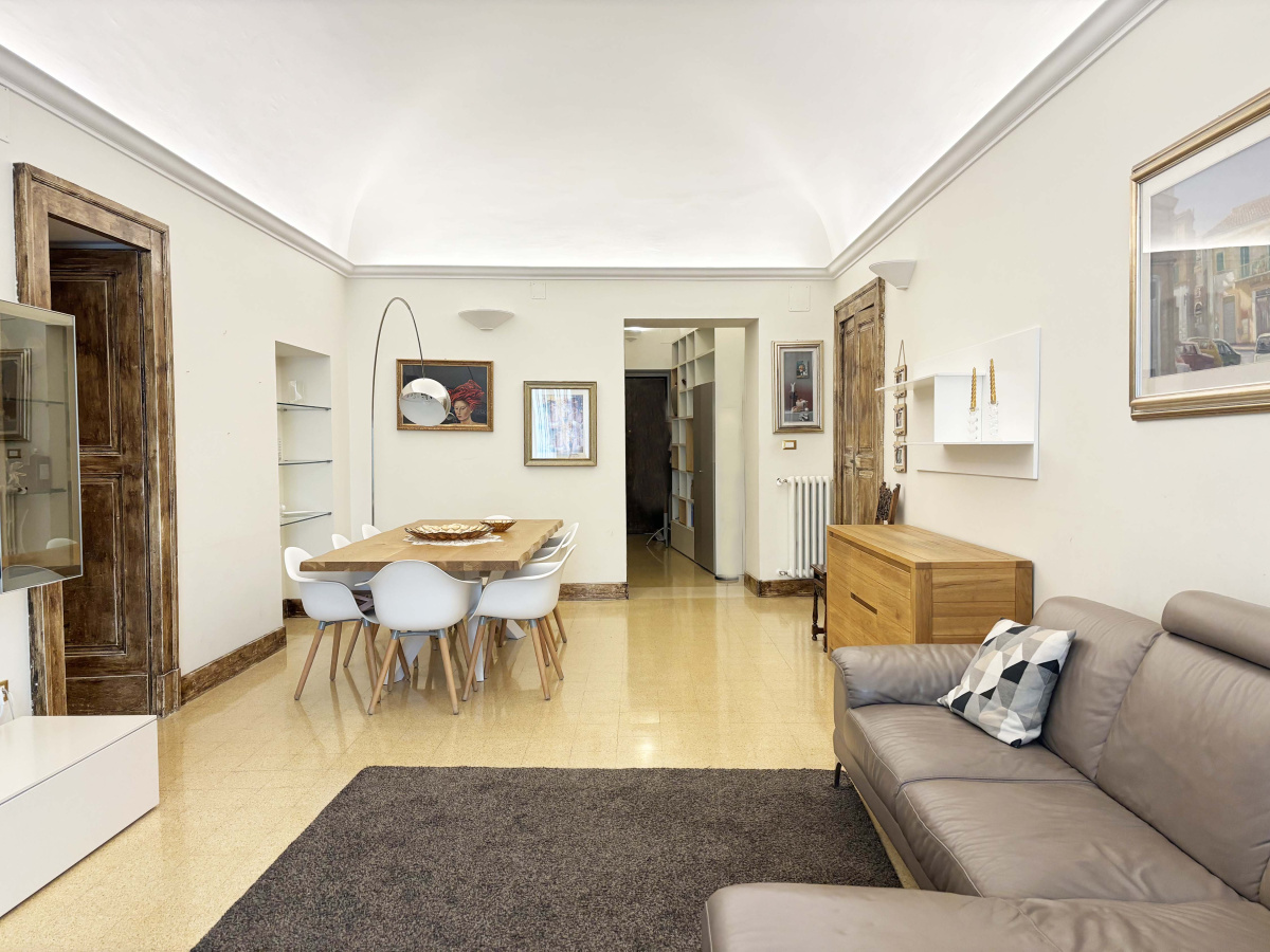2 Stanze da Letto Stanze da Letto, ,2 BathroomsBathrooms,Appartamento - attici - mansarde,In Vendita,1447