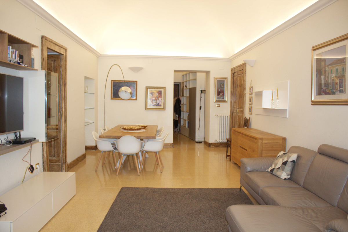 2 Stanze da Letto Stanze da Letto, ,2 BathroomsBathrooms,Appartamento - attici - mansarde,In Vendita,1447