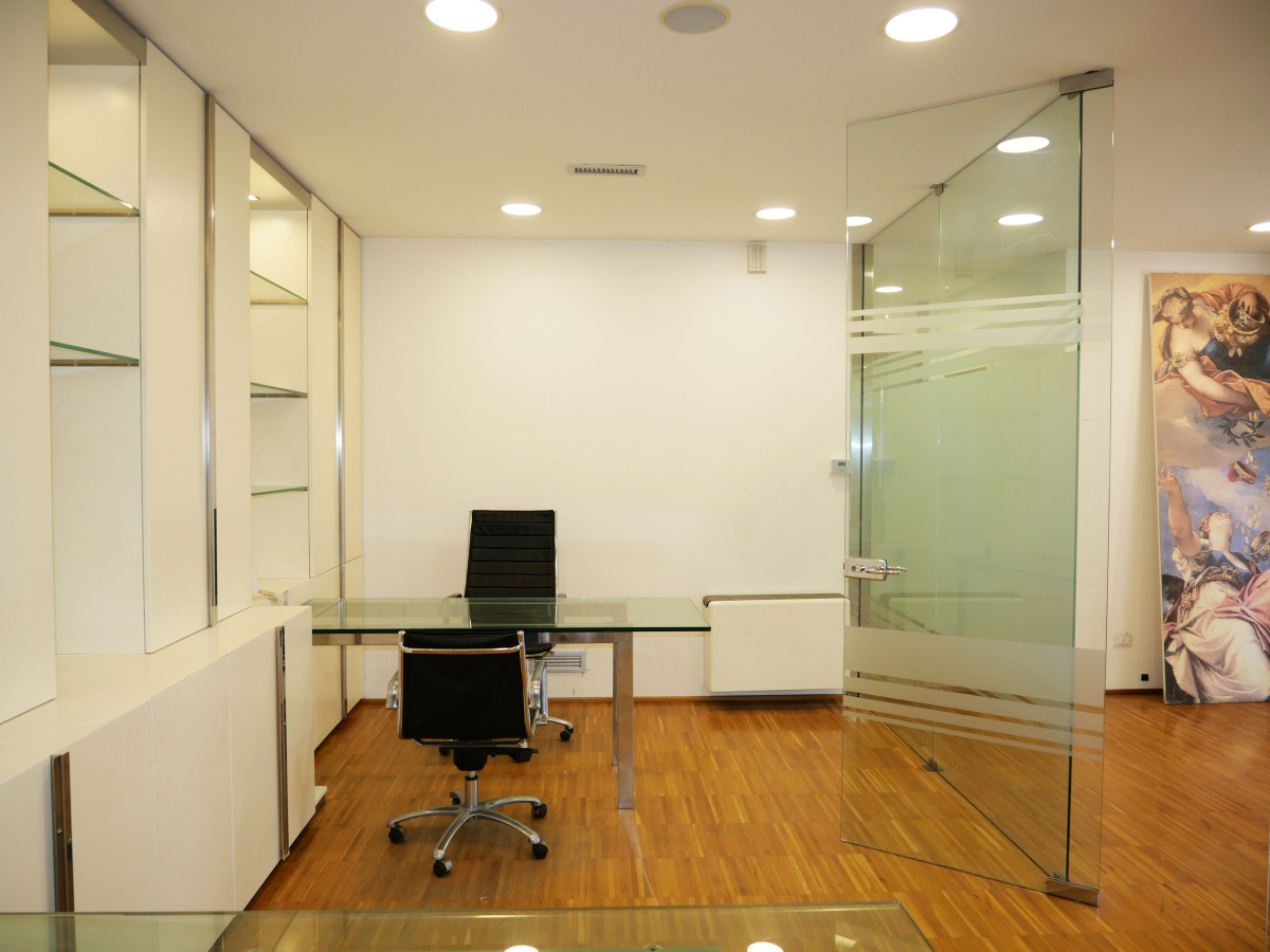 5 Stanze da Letto Stanze da Letto, ,1 BagnoBathrooms,Appartamento - attici - mansarde,In Affitto,1506