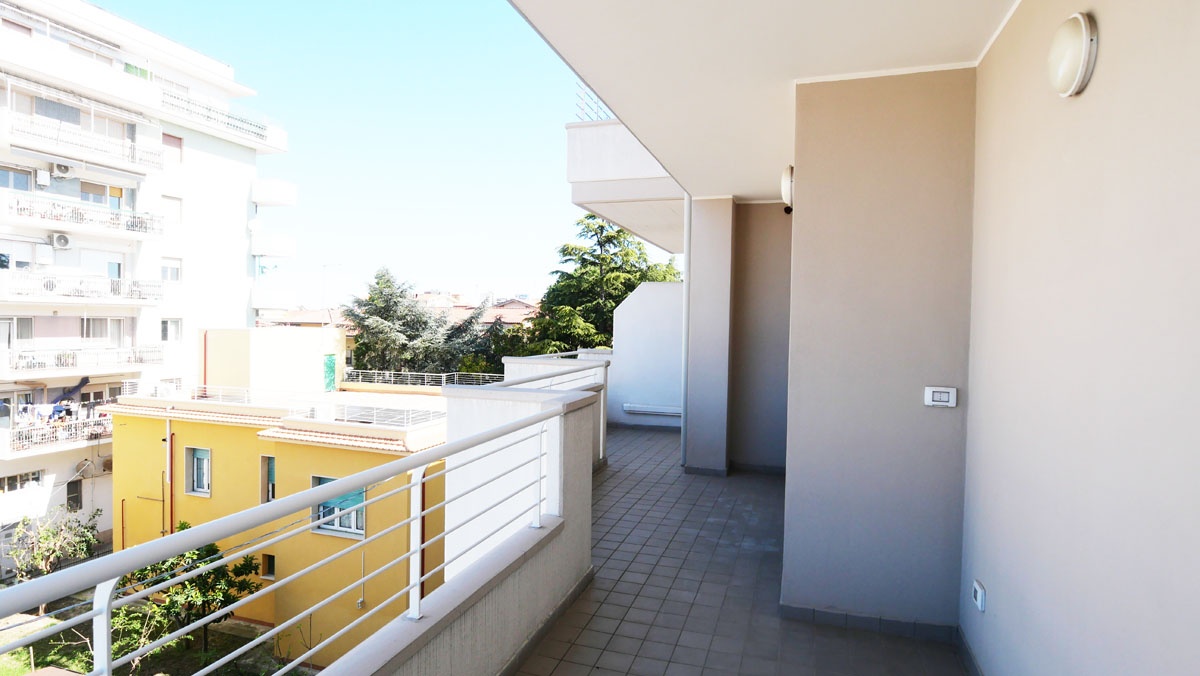 2 Stanze da Letto Stanze da Letto, ,2 BathroomsBathrooms,Appartamento - attici - mansarde,In Vendita,1510