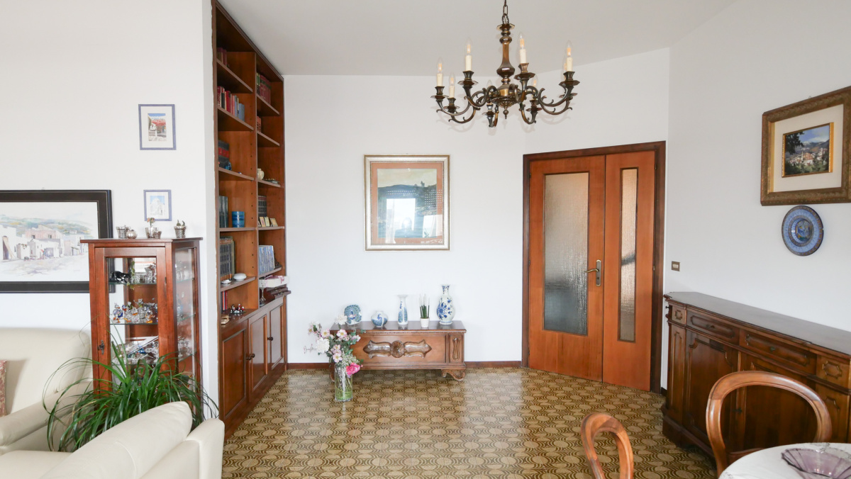 2 Stanze da Letto Stanze da Letto, ,2 BathroomsBathrooms,Appartamento - attici - mansarde,In Vendita,1511