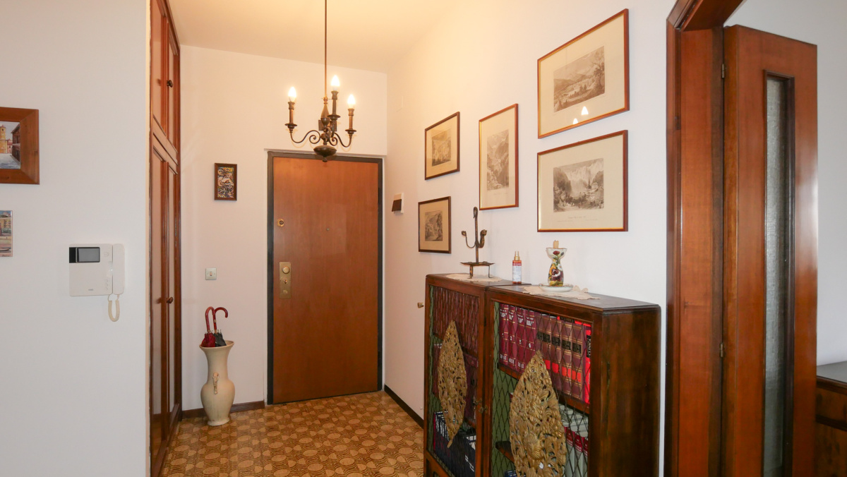 2 Stanze da Letto Stanze da Letto, ,2 BathroomsBathrooms,Appartamento - attici - mansarde,In Vendita,1511
