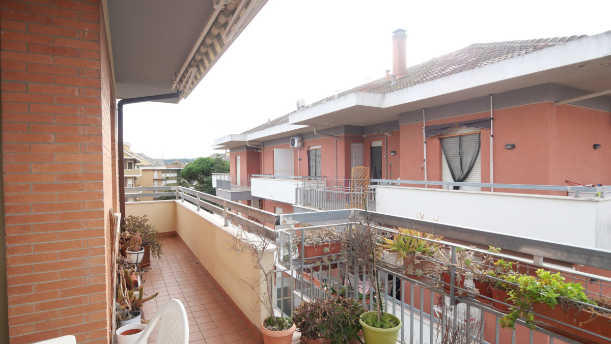 2 Stanze da Letto Stanze da Letto, ,2 BathroomsBathrooms,Appartamento - attici - mansarde,In Vendita,1511