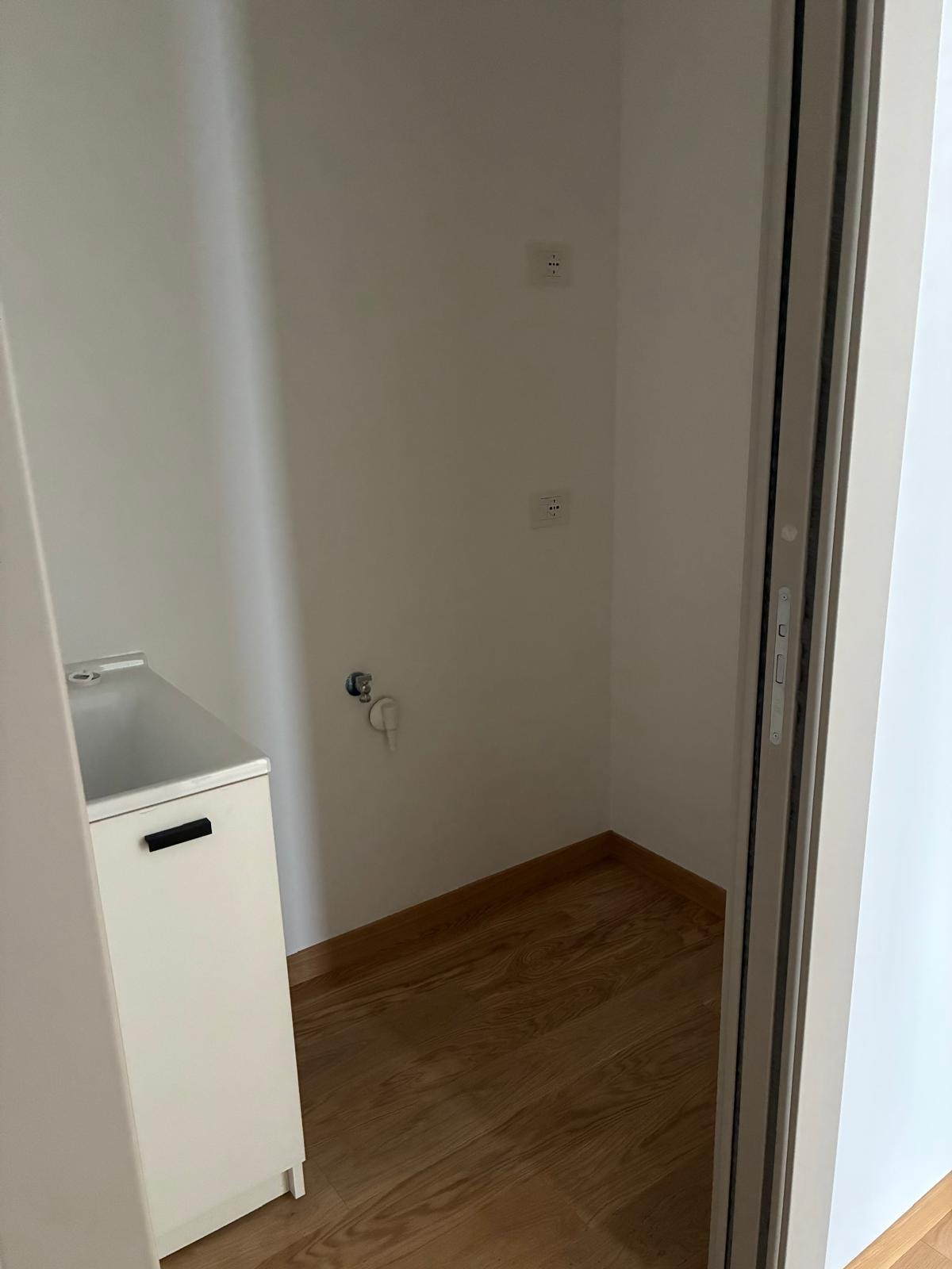 3 Stanze da Letto Stanze da Letto, ,2 BathroomsBathrooms,Appartamento - attici - mansarde,In Vendita,1519