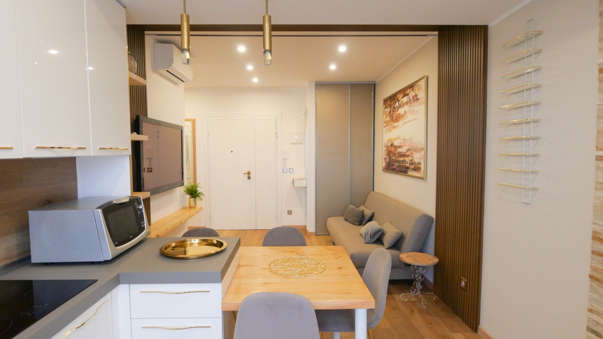 2 Stanze da Letto Stanze da Letto, ,1 BagnoBathrooms,Appartamento - attici - mansarde,In Affitto,738478