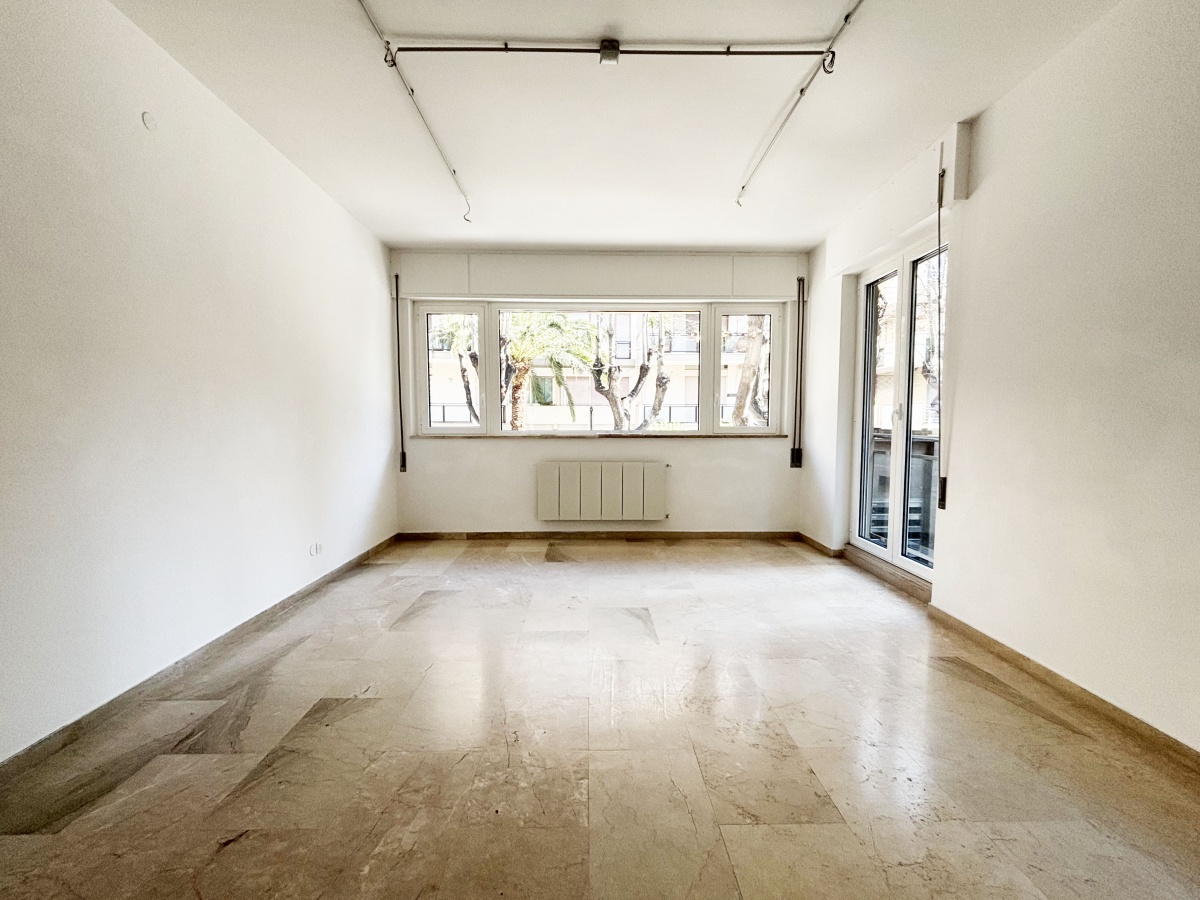 3 Stanze da Letto Stanze da Letto, ,2 BathroomsBathrooms,Appartamento - attici - mansarde,In Vendita,738479