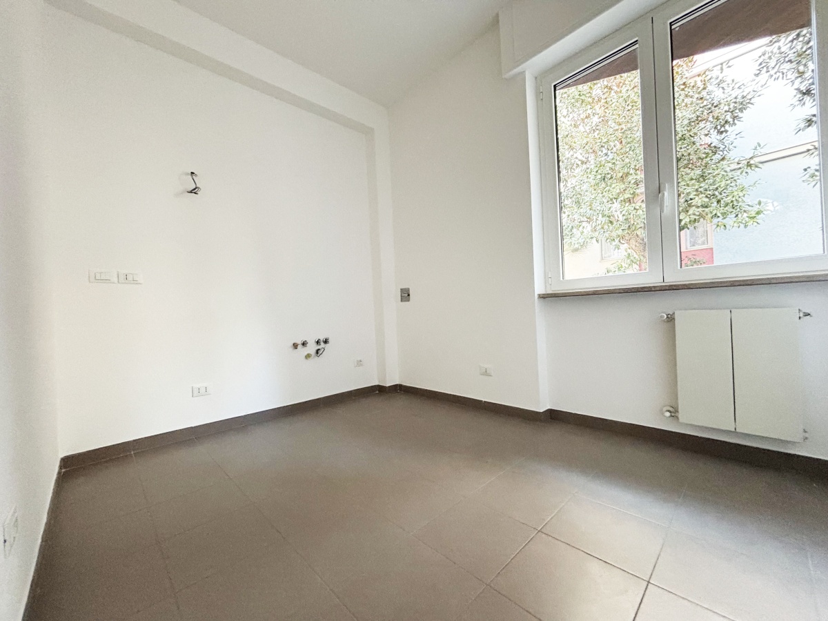 3 Stanze da Letto Stanze da Letto, ,2 BathroomsBathrooms,Appartamento - attici - mansarde,In Vendita,738479