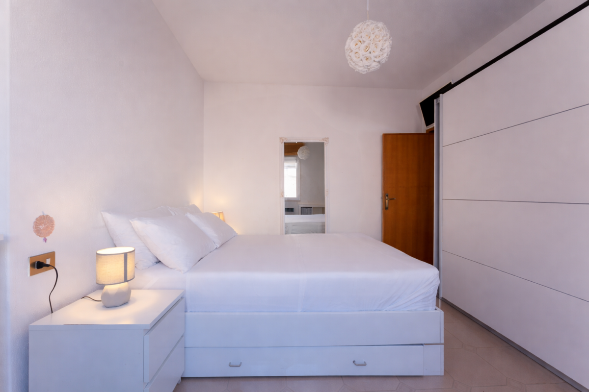 1 Camera da Letto Stanze da Letto, ,1 BagnoBathrooms,Appartamento - attici - mansarde,In Affitto,738481
