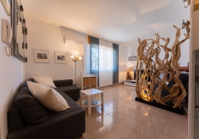 1 Camera da Letto Stanze da Letto, ,1 BagnoBathrooms,Appartamento - attici - mansarde,In Affitto,738481
