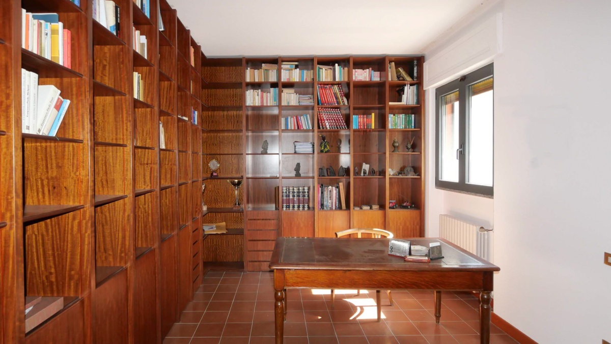 6 Stanze da Letto Stanze da Letto, ,7 BathroomsBathrooms,Villa,In Vendita,738482