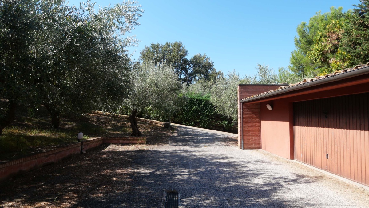 3 Stanze da Letto Stanze da Letto, ,3 BathroomsBathrooms,Villa,In Vendita,738485