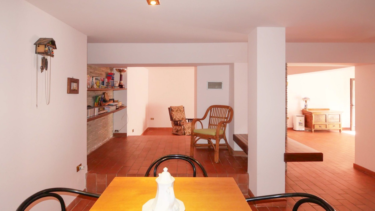 3 Stanze da Letto Stanze da Letto, ,3 BathroomsBathrooms,Villa,In Vendita,738485