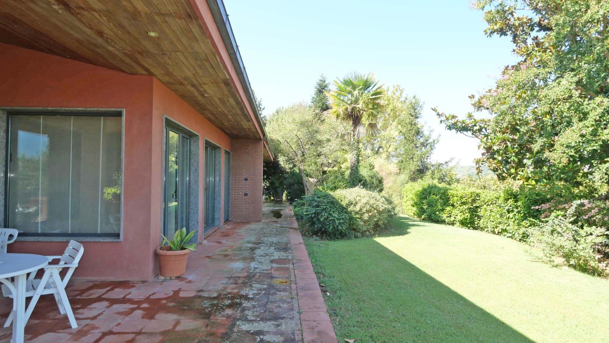 3 Stanze da Letto Stanze da Letto, ,4 BathroomsBathrooms,Villa,In Vendita,738486