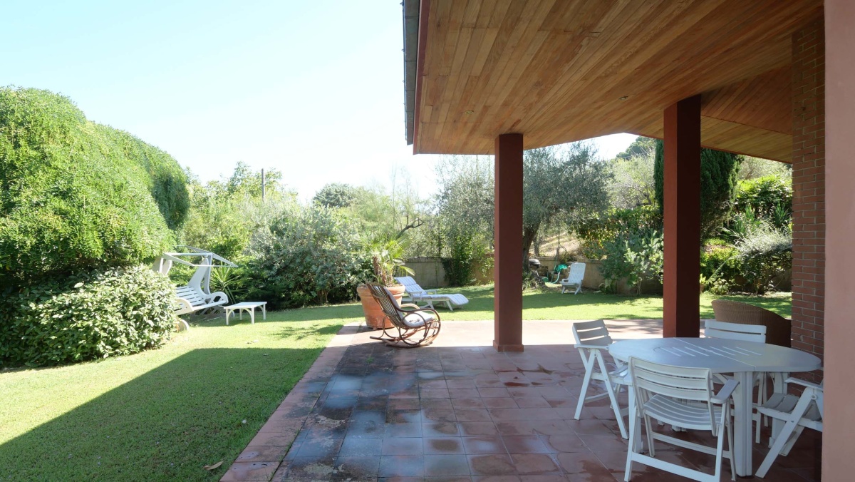 3 Stanze da Letto Stanze da Letto, ,4 BathroomsBathrooms,Villa,In Vendita,738486