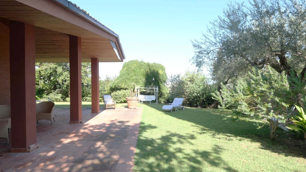 3 Stanze da Letto Stanze da Letto, ,4 BathroomsBathrooms,Villa,In Vendita,738486