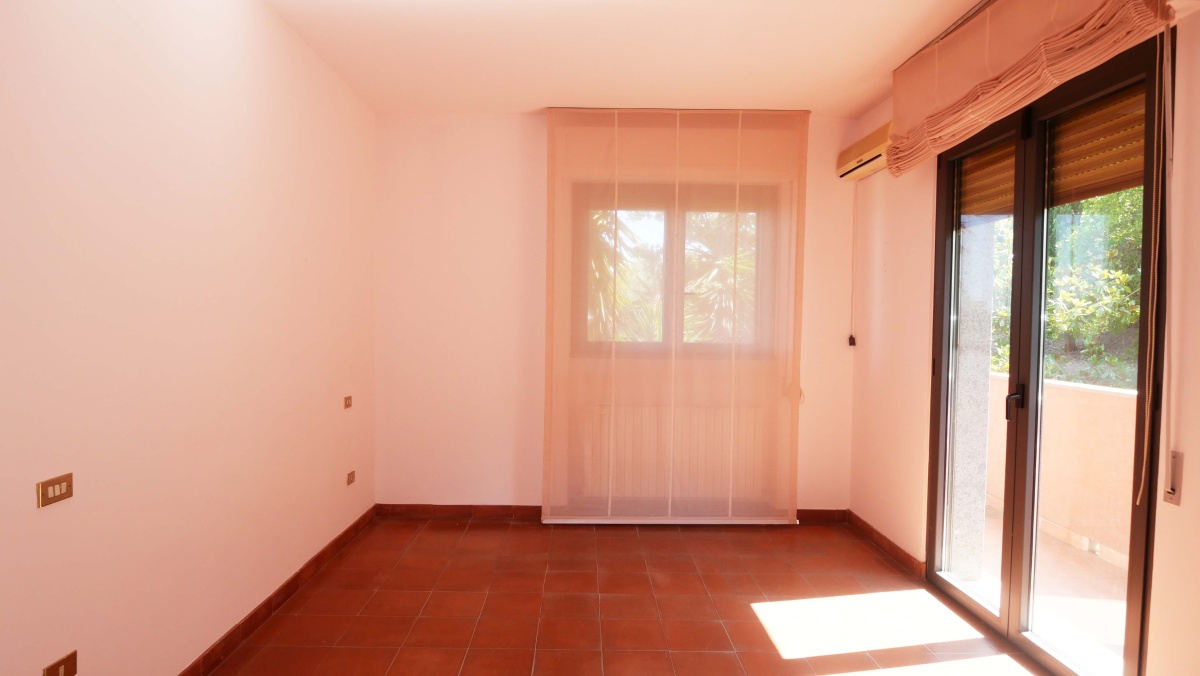 3 Stanze da Letto Stanze da Letto, ,4 BathroomsBathrooms,Villa,In Vendita,738486