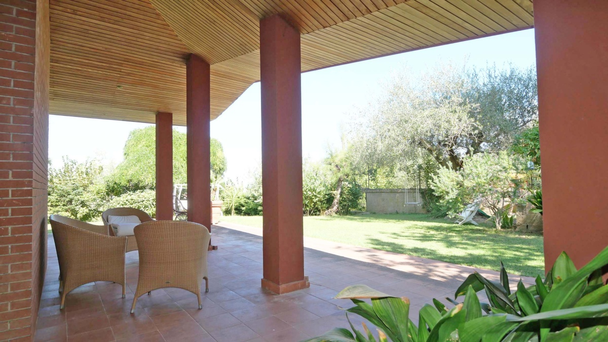 3 Stanze da Letto Stanze da Letto, ,4 BathroomsBathrooms,Villa,In Vendita,738486